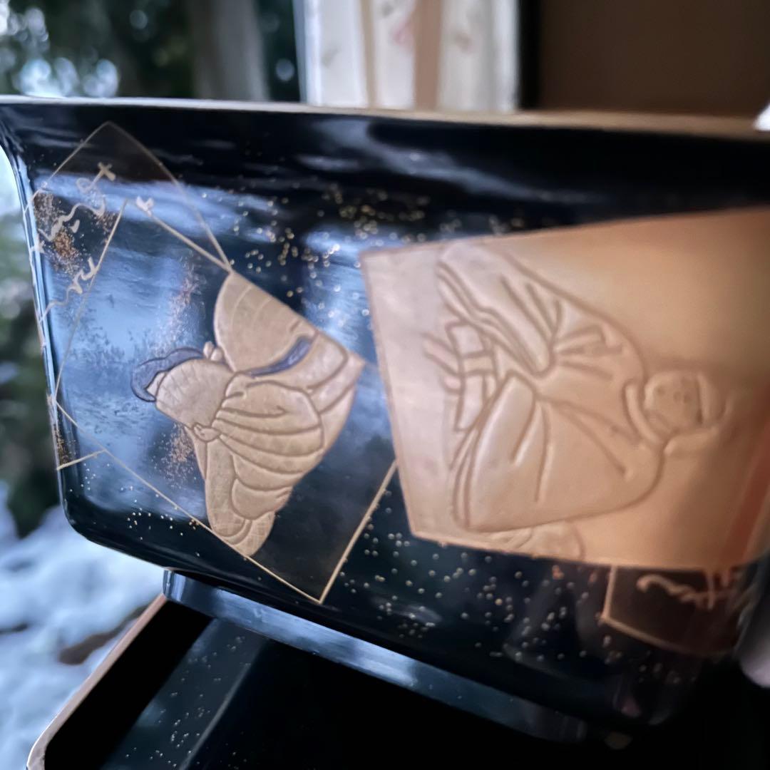 節目に‼️JAPAN金❌黒蒔絵 「貴人和歌」盃洗盃台1対桐箱入