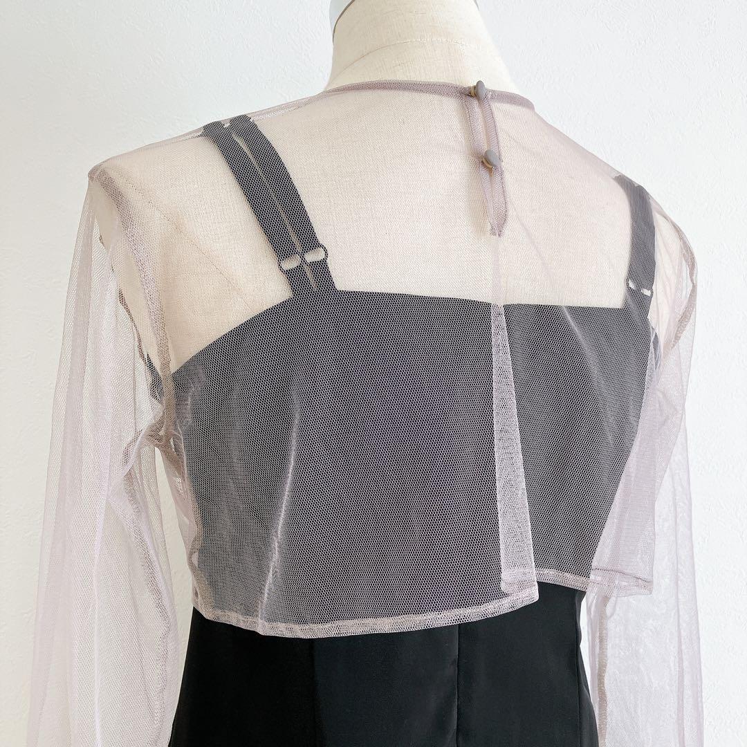 カナ　ニアナ　アトロ　ブラック系　チュールボリュームフリルベストシアートップス