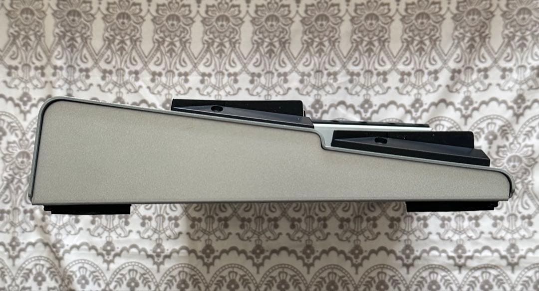 ローランド FC-300(美品) 専用箱・取扱説明書 付属