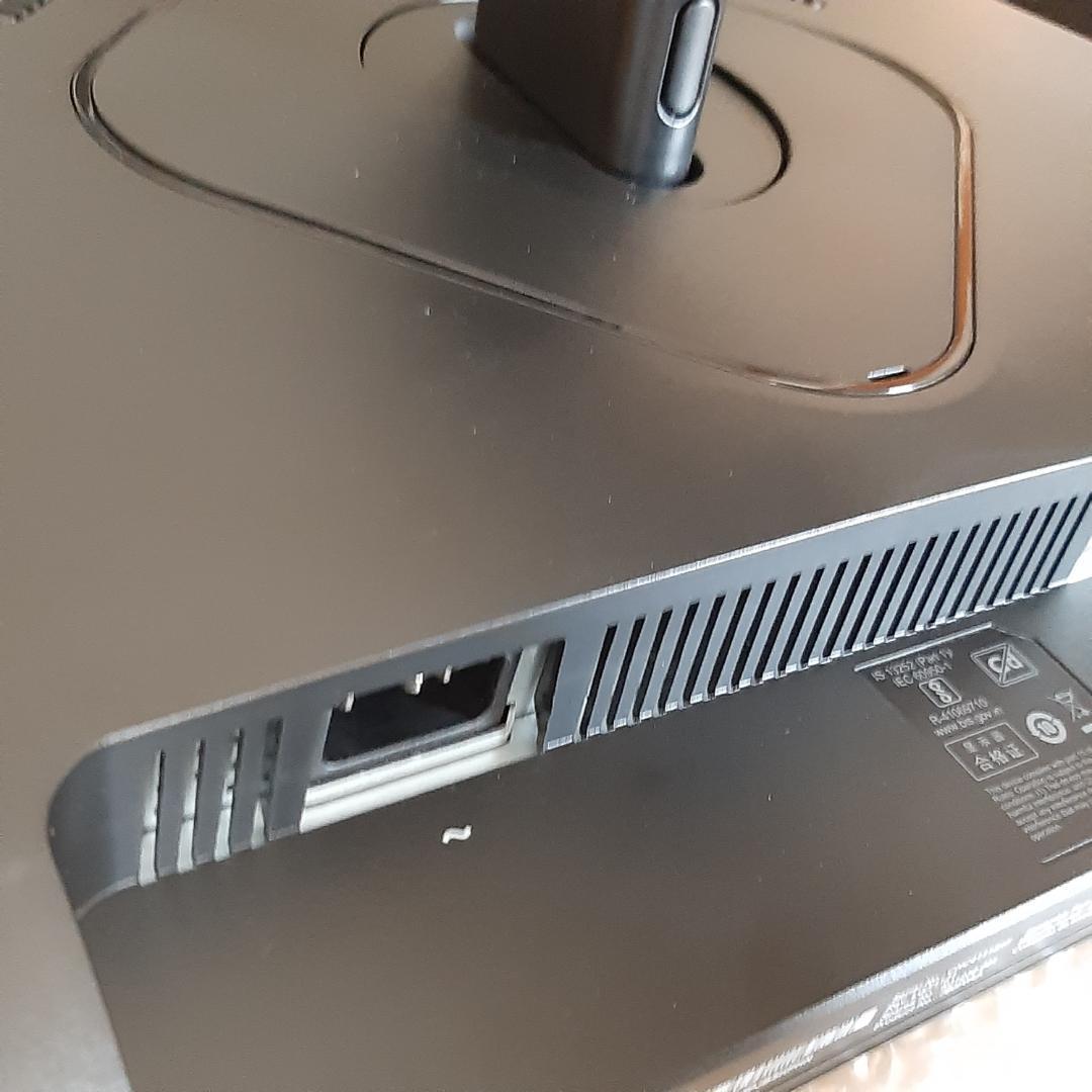 HP OMEN 24 165Hz FHD ゲーミング ディスプレイ