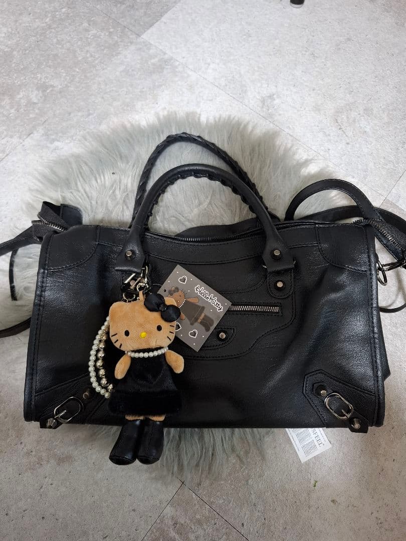 エディターバッグ♡新品♡チャームつき