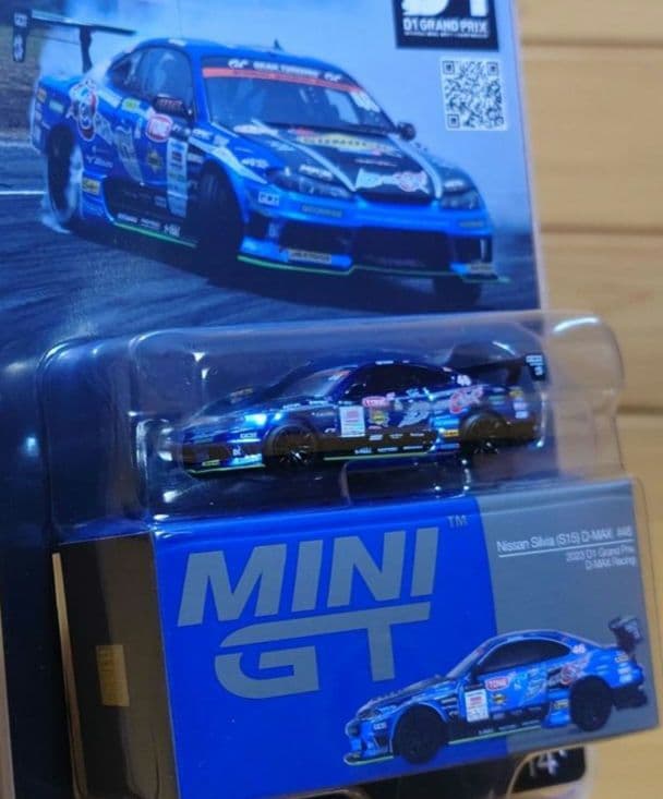 1/64日産シルビアS15 D1 GP2023#46D-MAX RACING新品