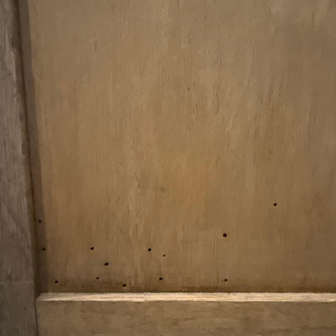 ヴィンテージ　キャビネット　剥離