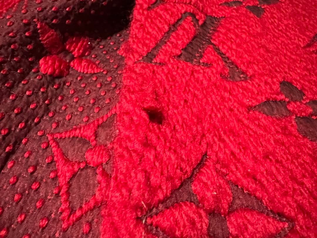 ルイヴィトン ウール シルク モノグラム ロゴマニア エシャルプ マフラー