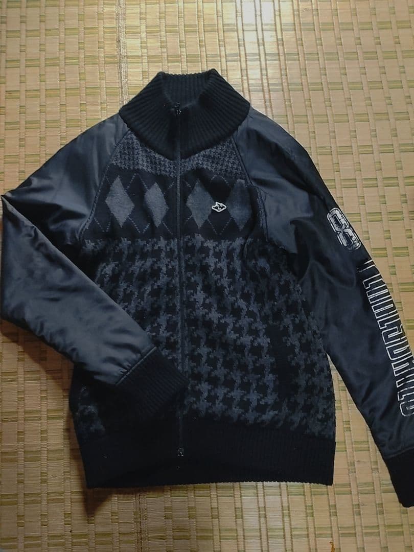 【新春セール】【値下げしました】極美品 パーリーゲイツ ジップアップジャケット