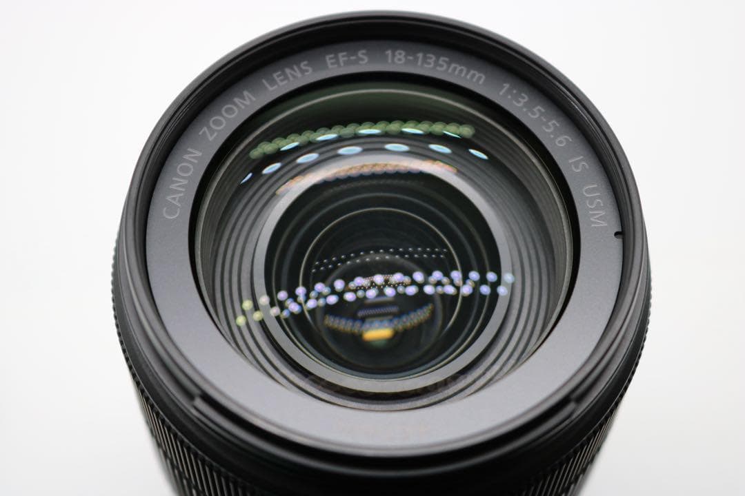 新品級 【Canon EF-S 18-135mm IS USM】 EFレンズ