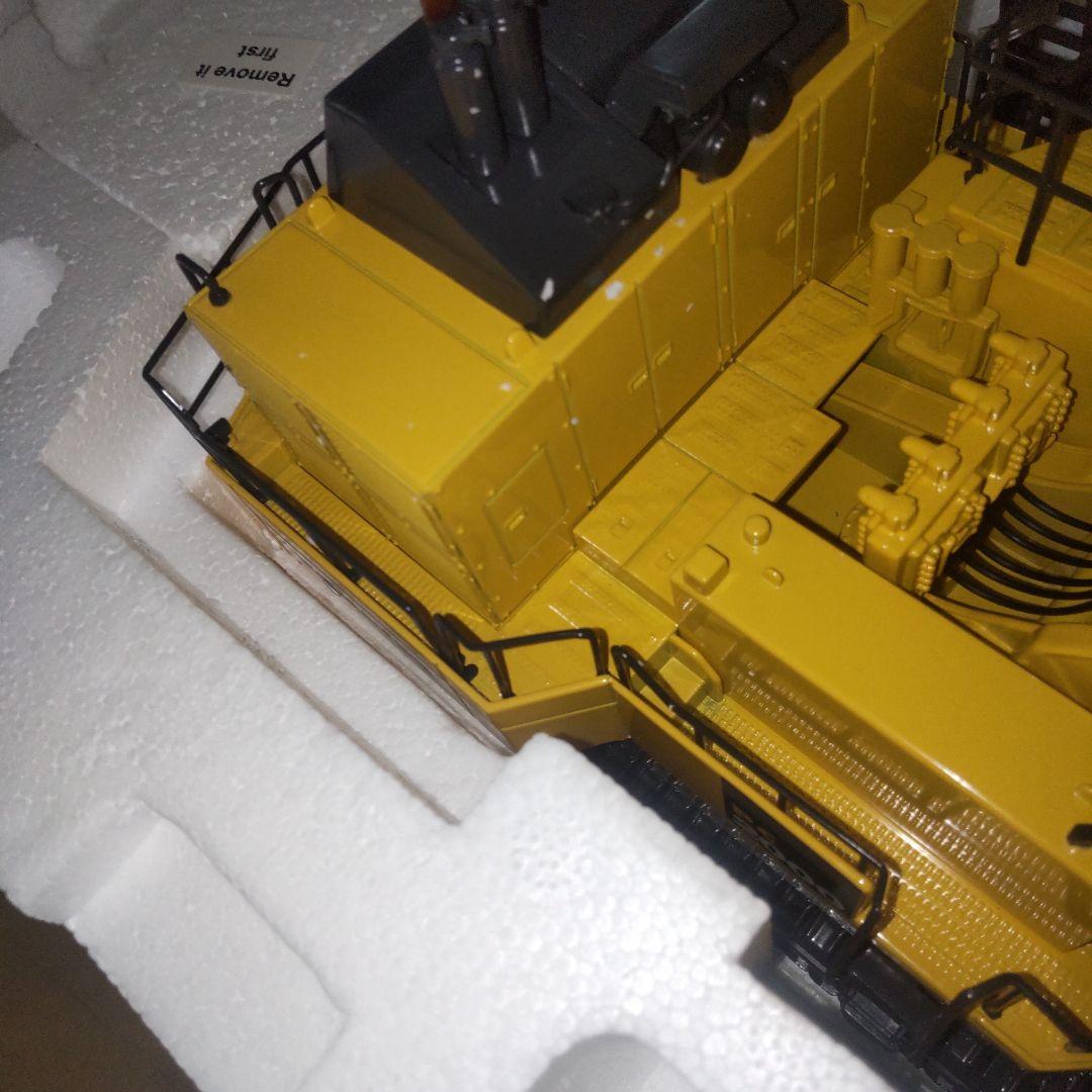 コマツ建機　PC2000-8 BACKHOE 　1/50 ケンクラフト製