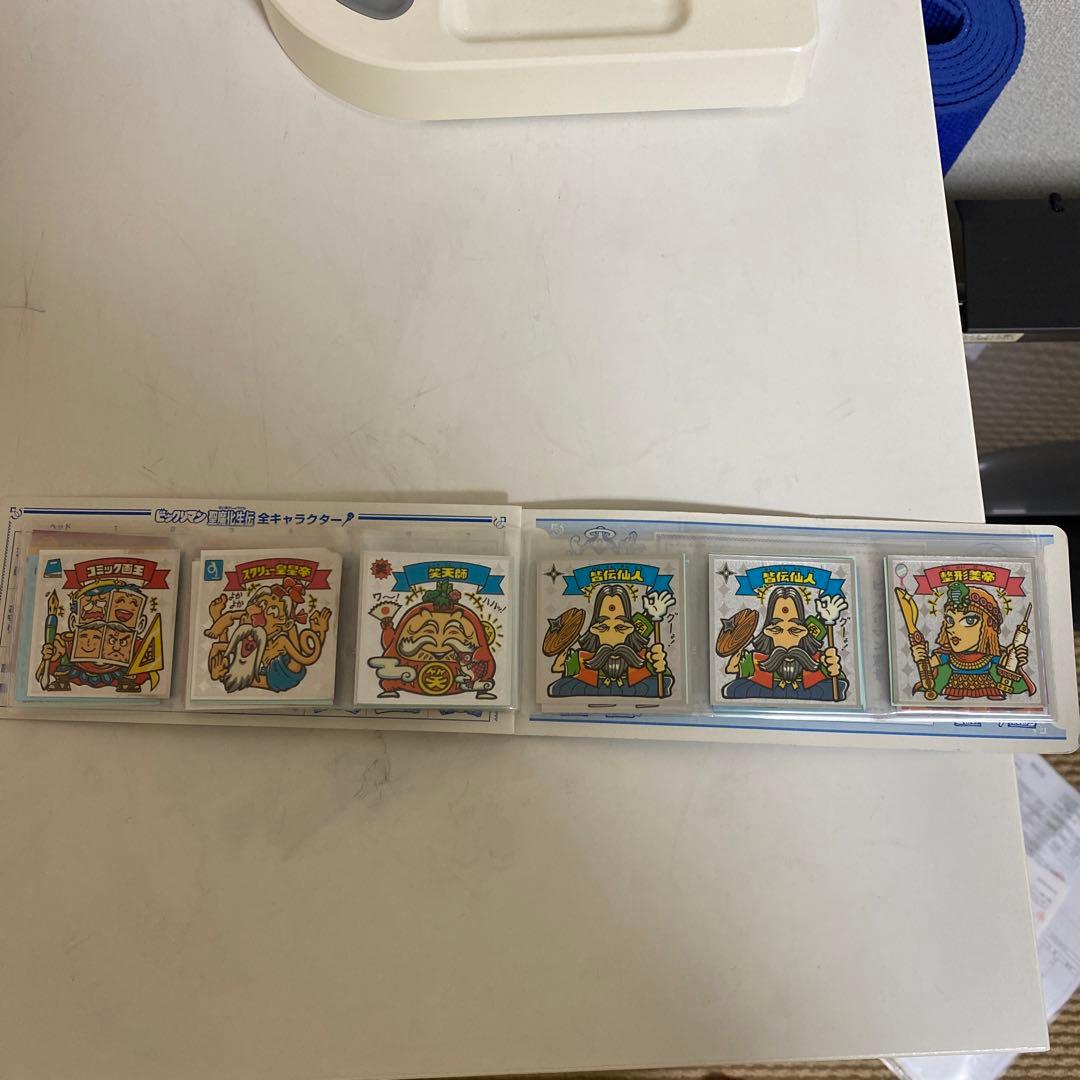 ビックリマンカードケースとシール