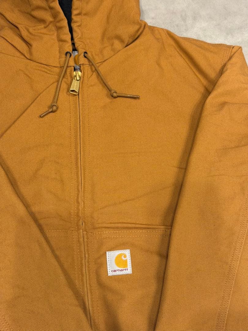 鮎*き様 Carhartt アクティブジャケット