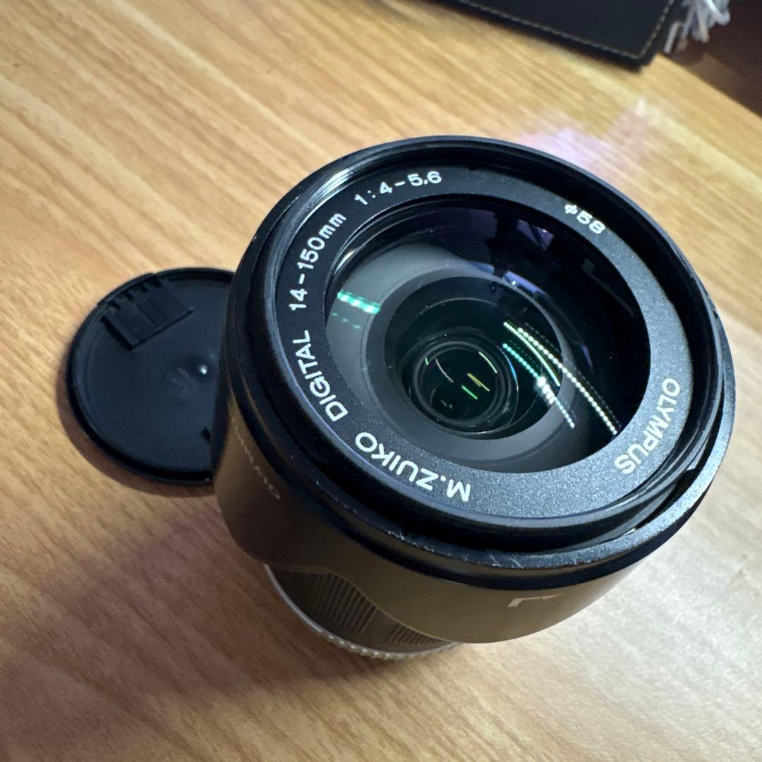 Olympus M.Zuiko 14-150mm f/4-5.6 ズームレンズ