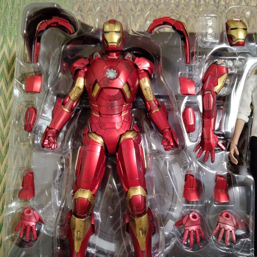 アイアンマン3 ペッパー・ポッツ & マークIX フィギュア