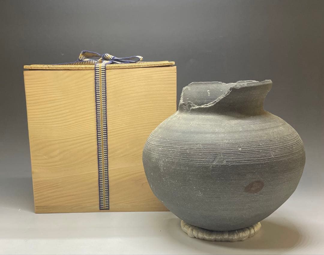 須恵器　新羅　土器　丸瓶　丸壺　d7703