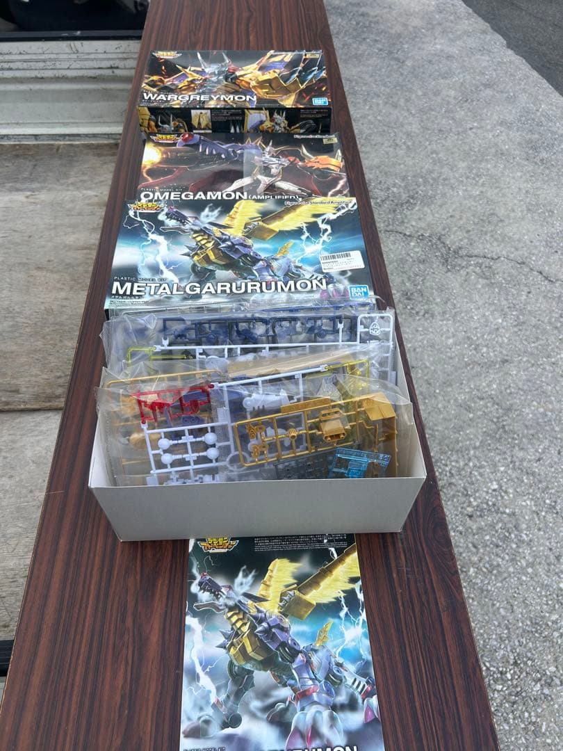 ※バラ売り✖️デンジモンプラモデル　ヴォーグレイモン　メタルガルルモン　オメガモン