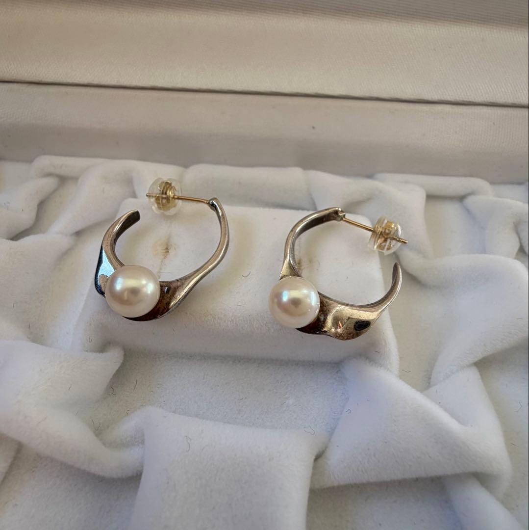 iris47 Waveピアス