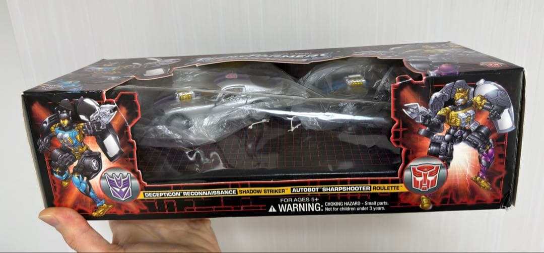 ルーレット&シャドーストライカー トランスフォーマー ユニバース