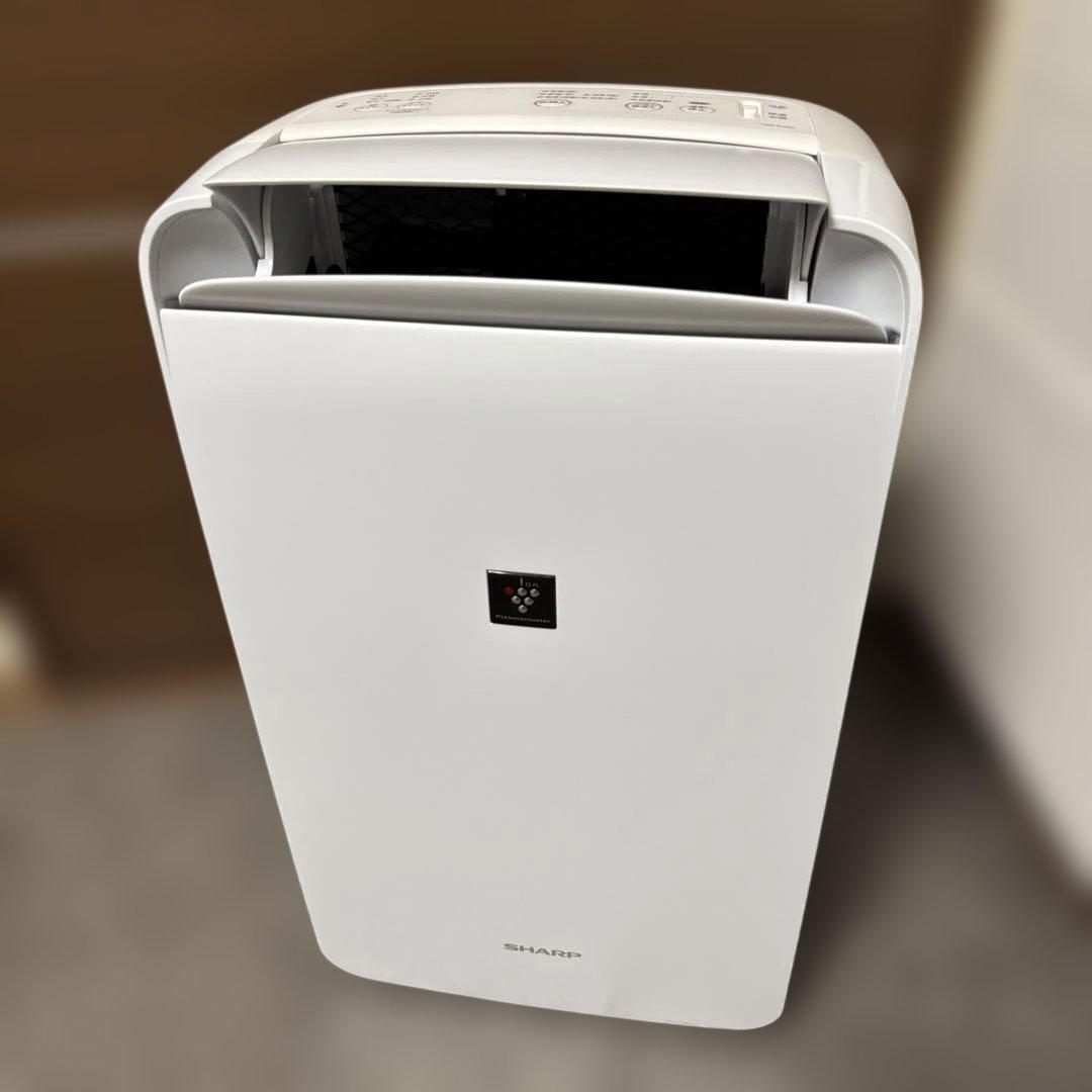 シャープ除湿機 衣類乾燥機2022年製 キャスター付き