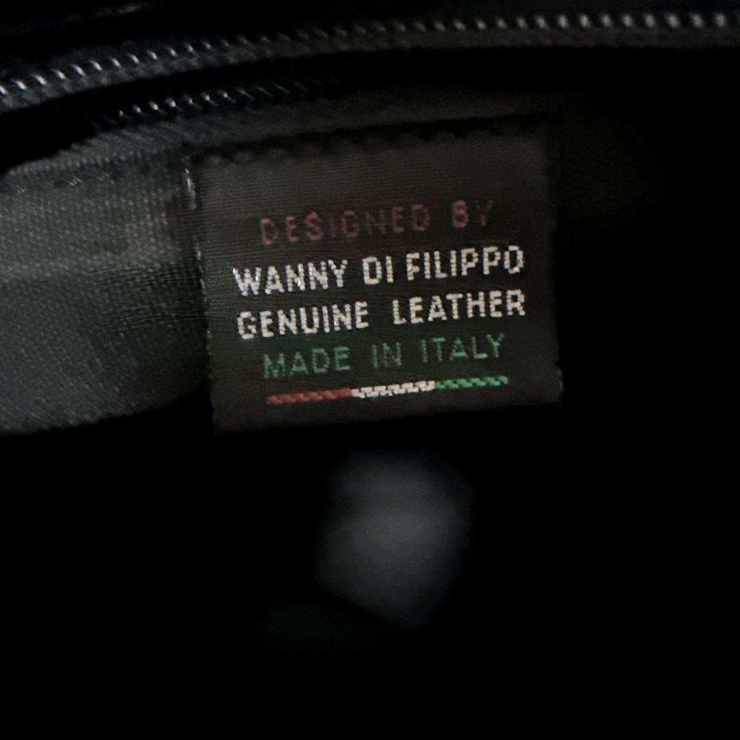 IL BISONTE イルビゾンテ　ハーフムーン　ショルダーバッグ　ブラック