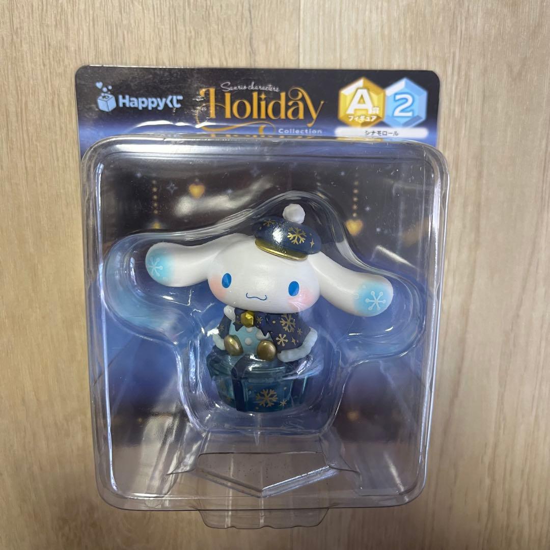 サンリオ ハッピーくじ ラストワン賞　缶バッジ　フィギュア　マルチケース