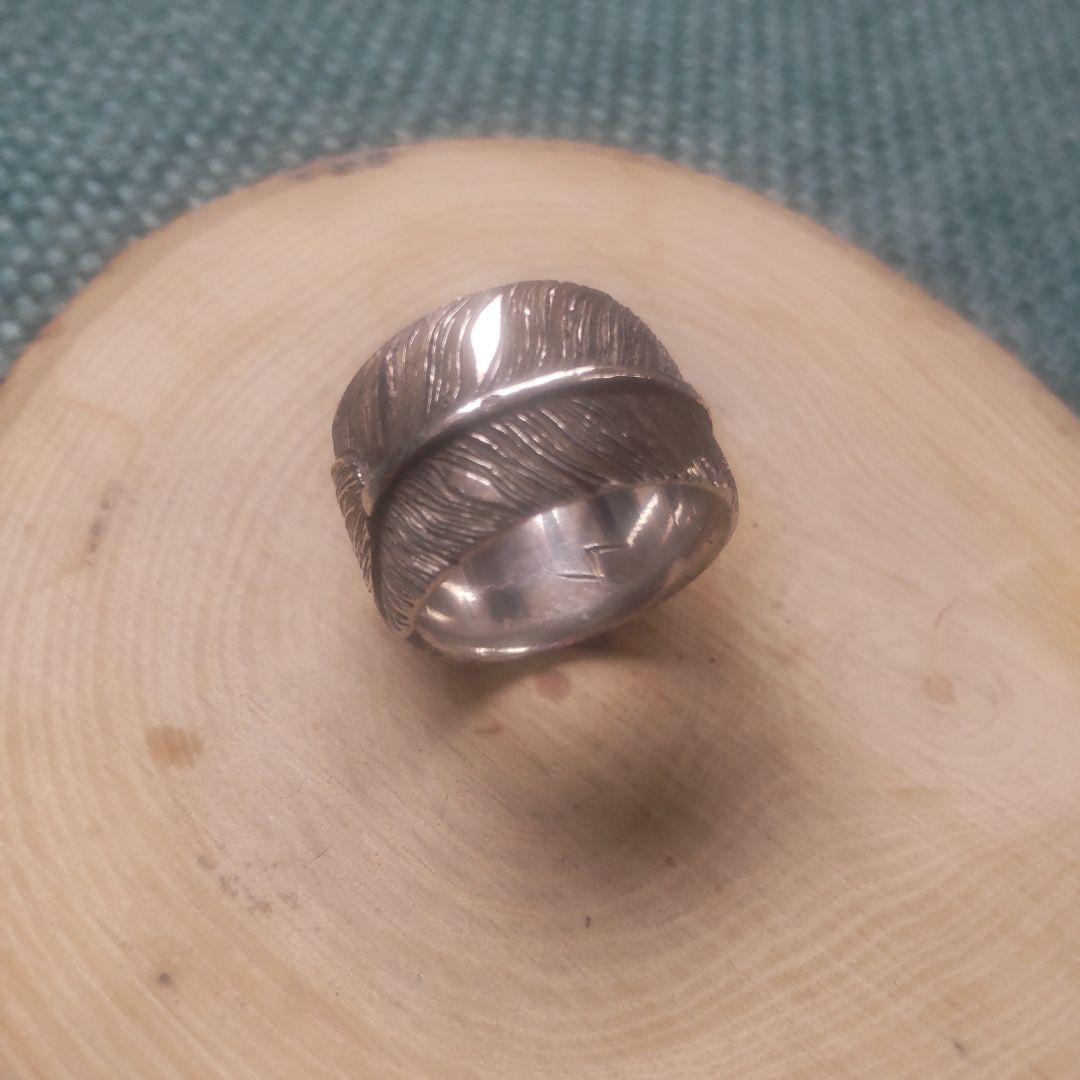 Navajo・VINTAGEフェザー彫りリング・希少