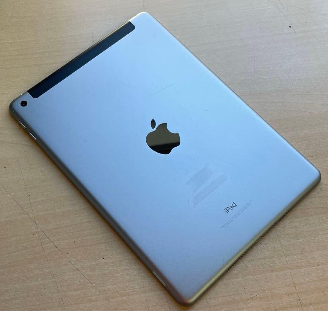 iPad 第5世代　スペースグレイ　32GB SIMフリー　A1823