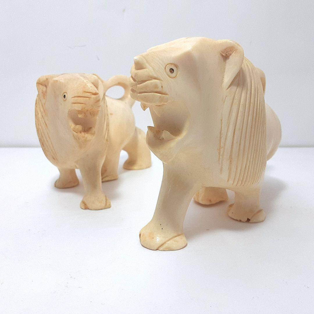 Y667-3 極上 高級彫刻 ライオン細工 置物 2体セット 総重量445g