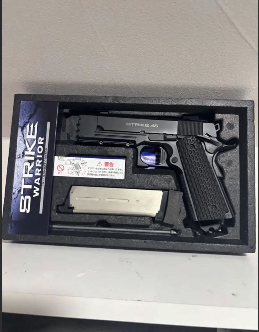 東京マルイ STRIKE WARRIOR ガスブロ2丁 トイガン（訳あり）
