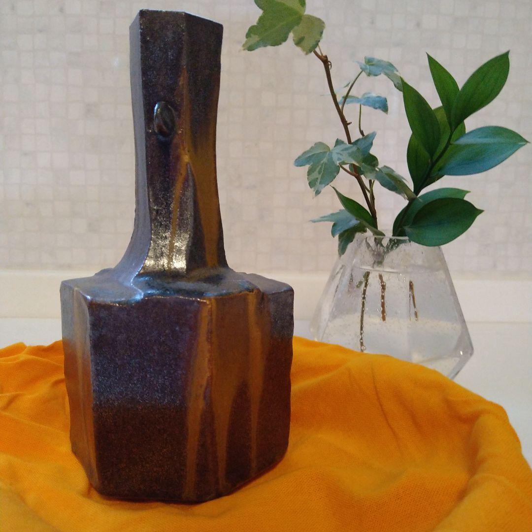 花入　鼎窯(かなえがま) 三代目　加藤春鼎作 瀬戸焼