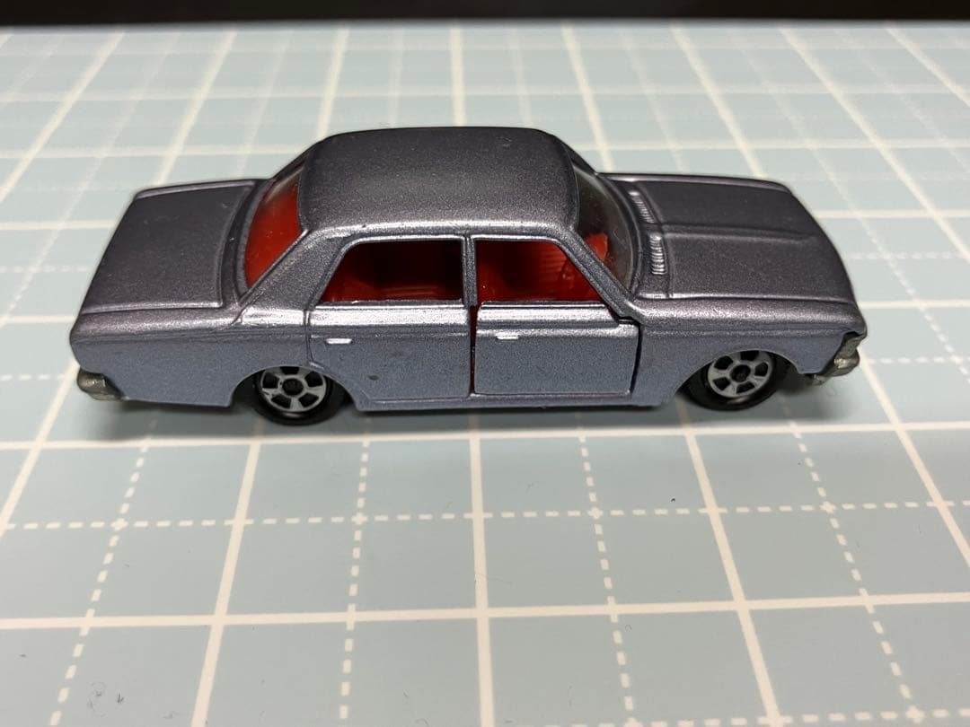 ミ*父様 トミカ　トヨタ　クラウン