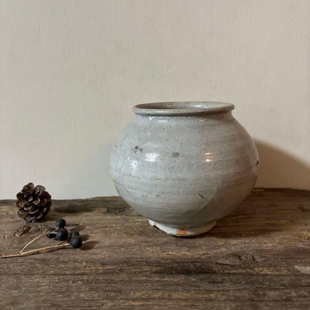 李朝壷　白磁　堅手　丸壷　塩笥壺　骨董　韓国オンギ　骨董品.アンティーク.古民芸