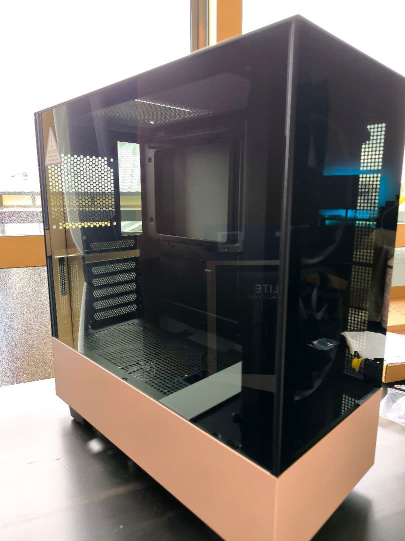 NZXT H510 ELITE ミッドタワーケース