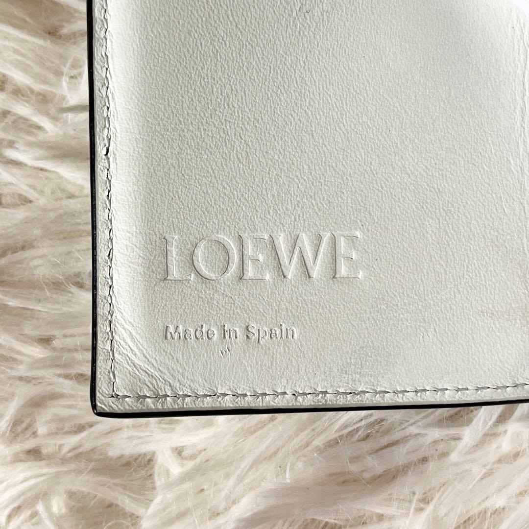 LOEWE 三つ折り財布　アナグラム　トライフォールド　グリーン　シェルグレー