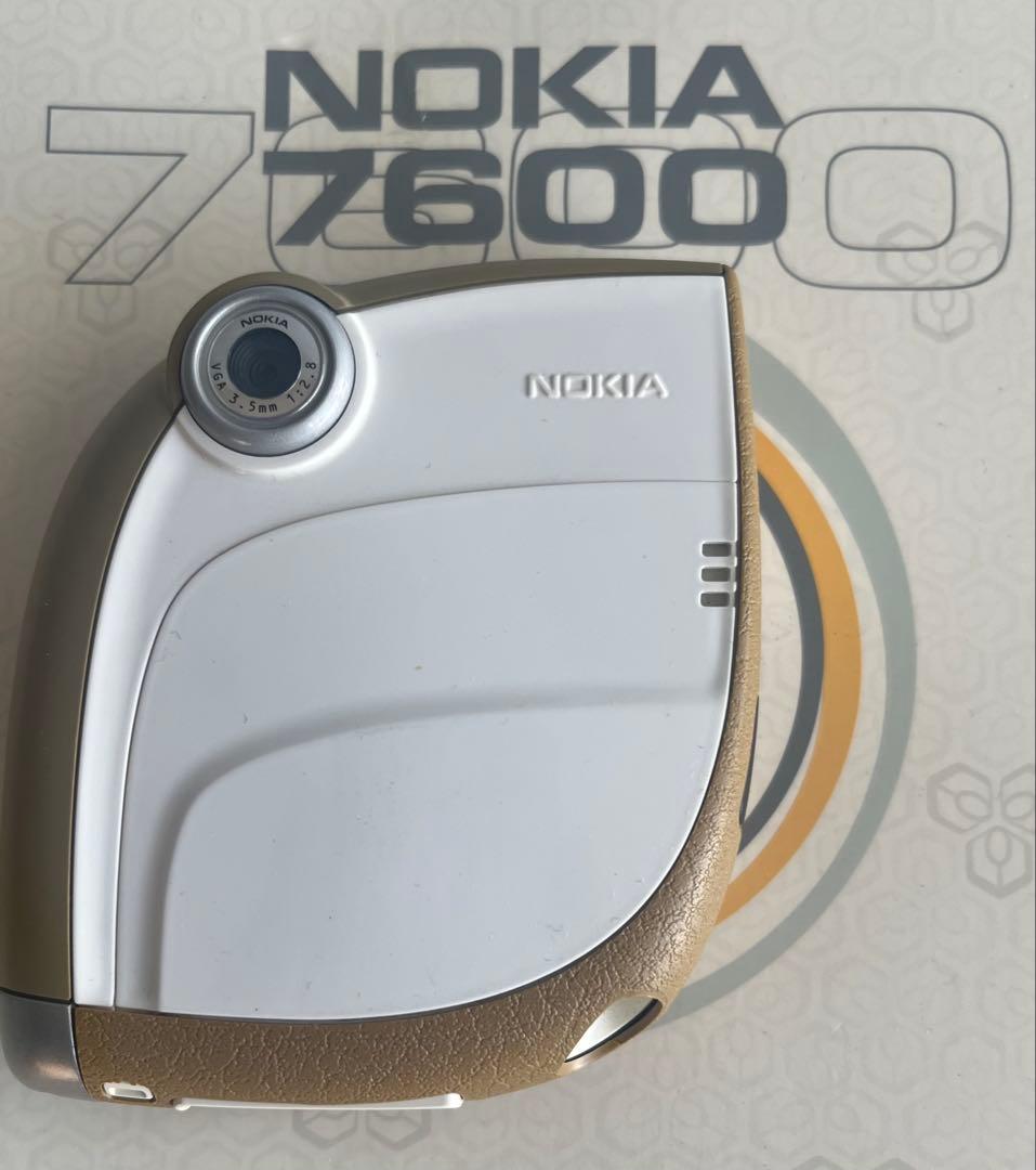 Y*A様 Nokia 7600 本体 ホワイト/ゴールド