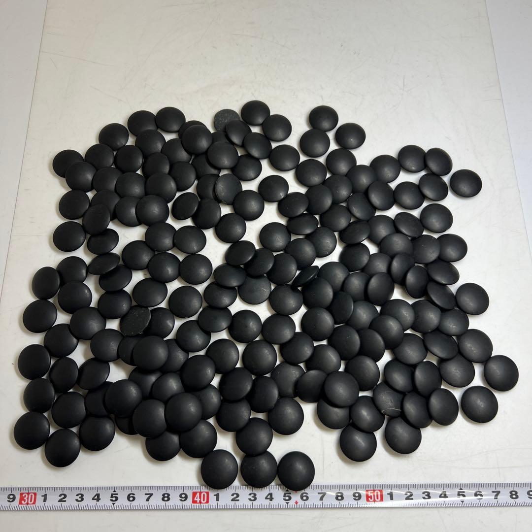 日向産スワブテ那智黒碁石　木箱付　1892g 東Y7-0912①