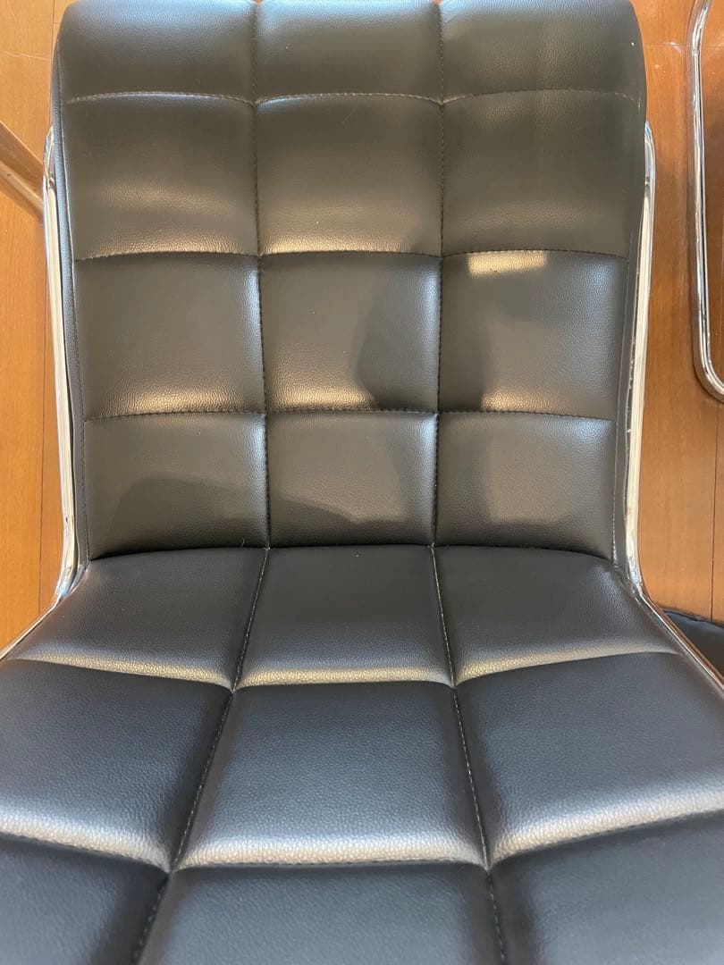 【引き取りのみ】ダイニングセット　ガラス製ホワイトダイニングテーブル