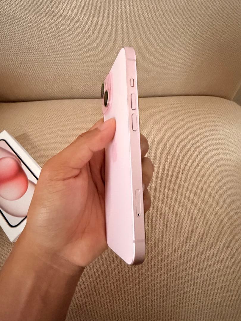 【美品】Apple iPhone 15 ピンク 本体