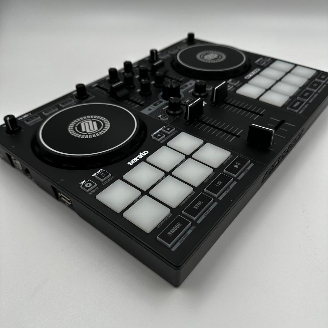 超美品 Reloop READY コンパクトDJコントローラー Serato