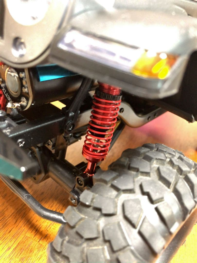 MN128 クローラーラジコン