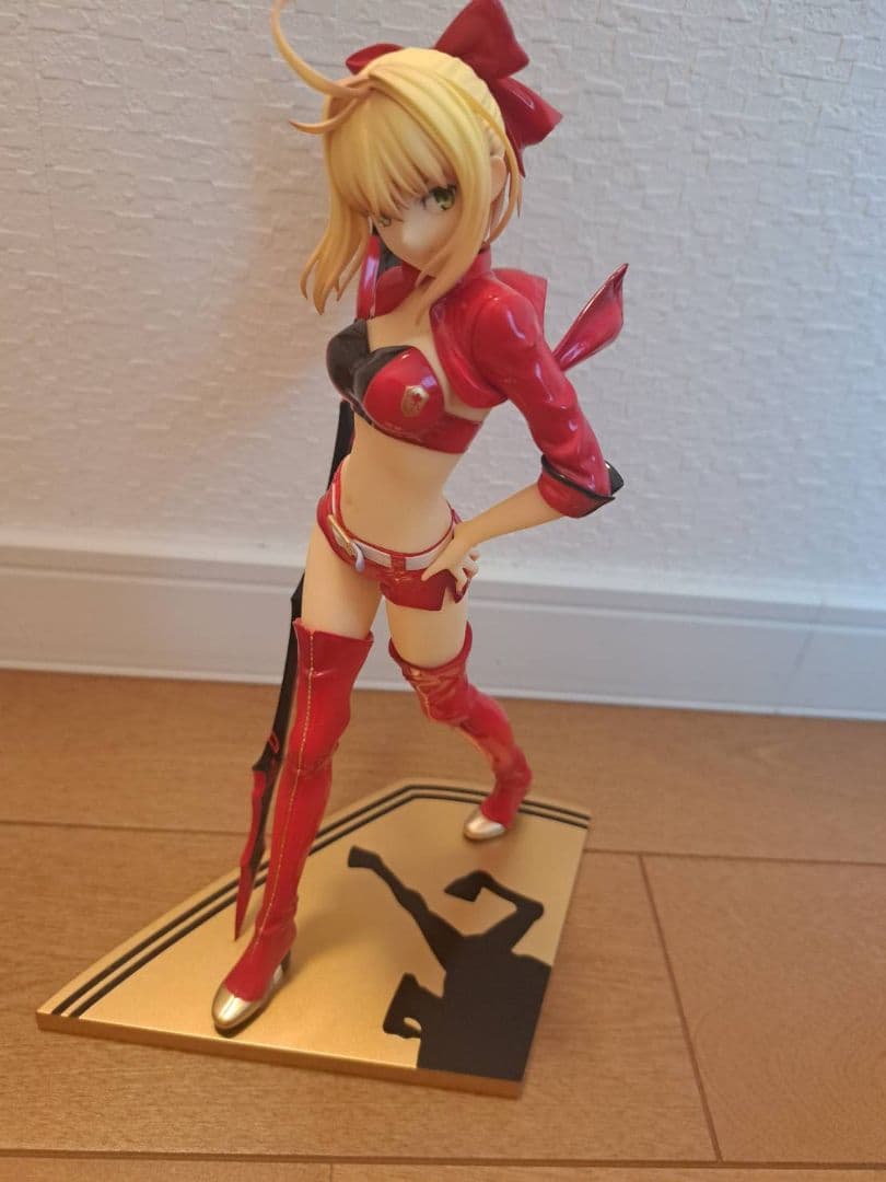 Type-moon Racing　ネロ　フィギュア