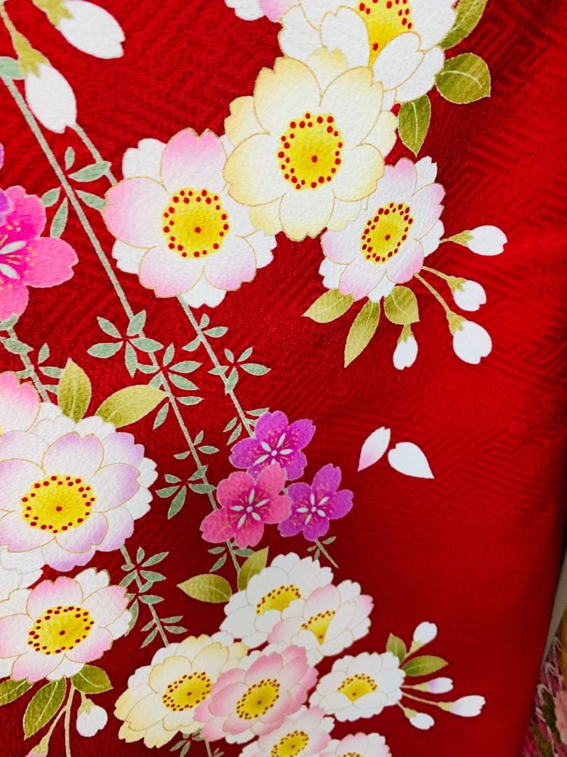 華やかな赤い振袖フルセット　花柄　正絹　美品　成人式