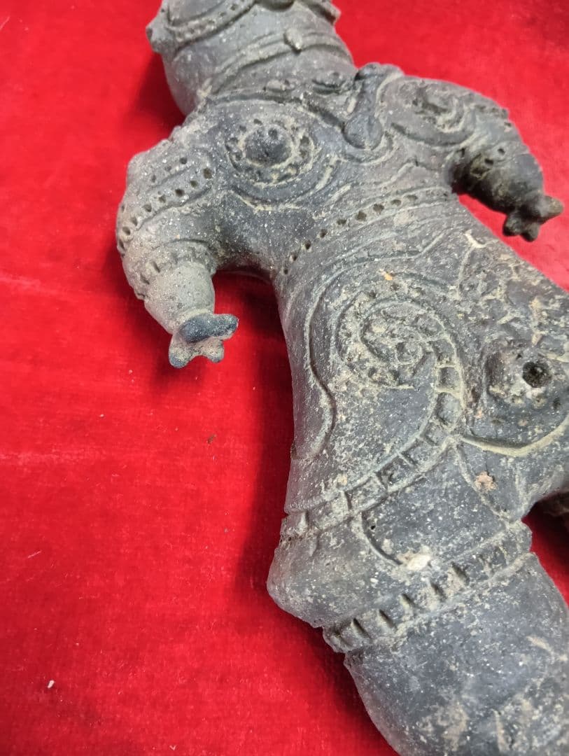 安⚫遮光器土偶　秋田県