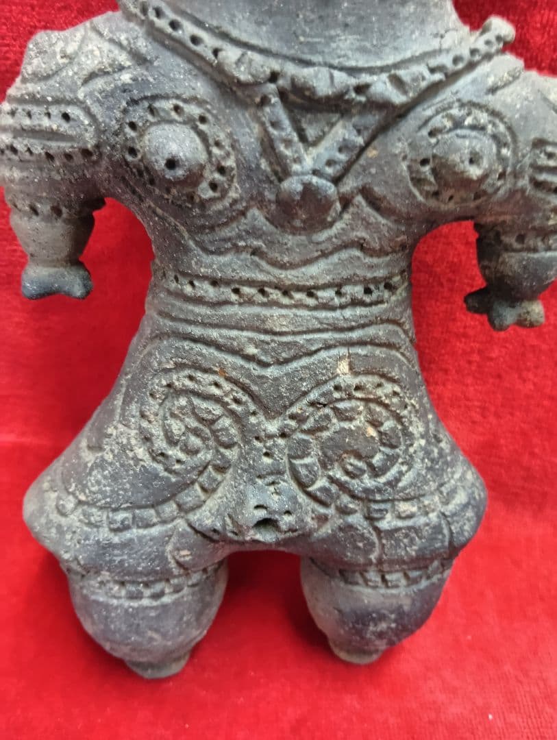 安⚫遮光器土偶　秋田県