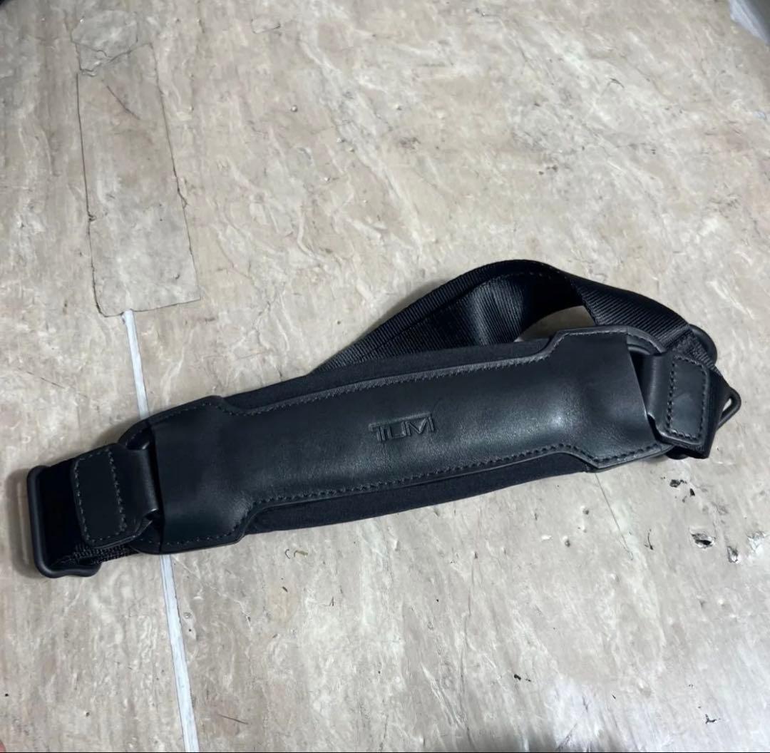 tumi ブリーフケース