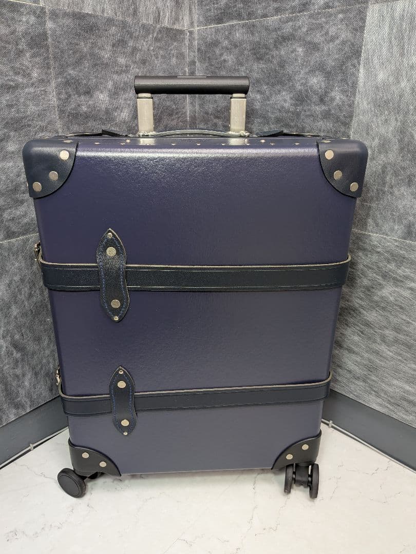 Annaさま専用ページ　①グローブトロッター ネイビー 4ホイール