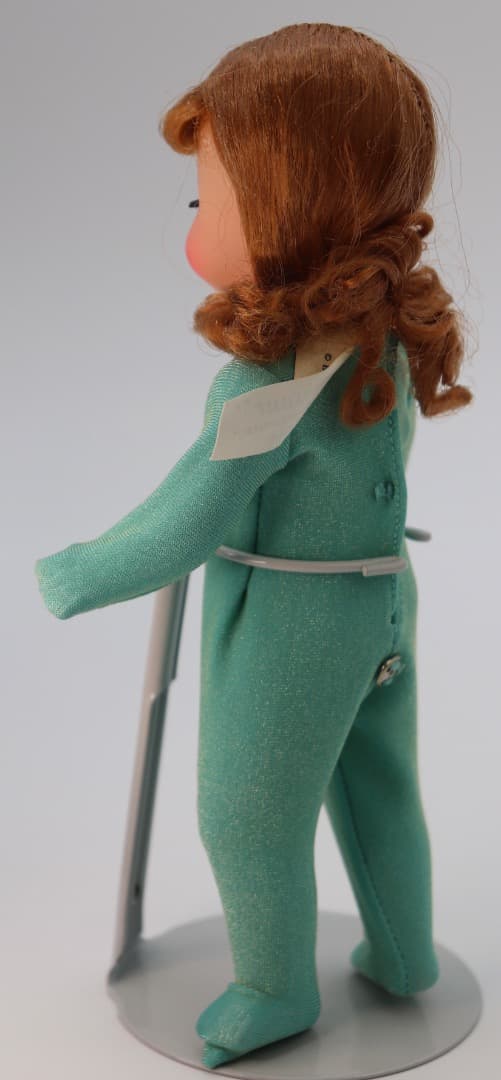 Madame Alexander ディノザウルス・コスチューム人形 約18cm