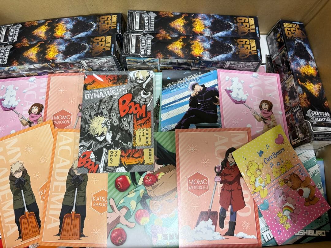アニメキャラクター 紙類 大量 まとめ売り♡