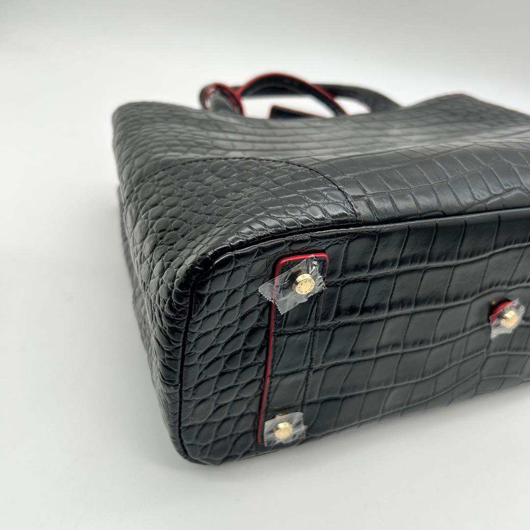 未使用　ココセリュックスゴールド　ショルダーバッグ　2way　クロコ型押し　A4