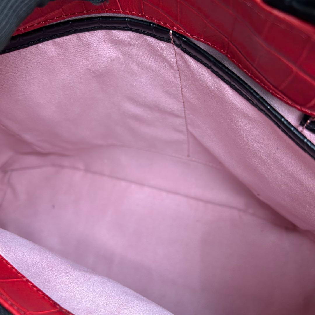 未使用　ココセリュックスゴールド　ショルダーバッグ　2way　クロコ型押し　A4