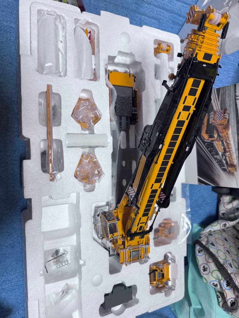 Liebherr ltm1700nx仕様1/50 ケンクラフト　クレーン