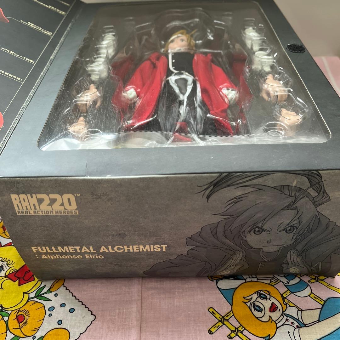 超希少　劇場版鋼の錬金術師　アルフォンスエルリックフィギュア