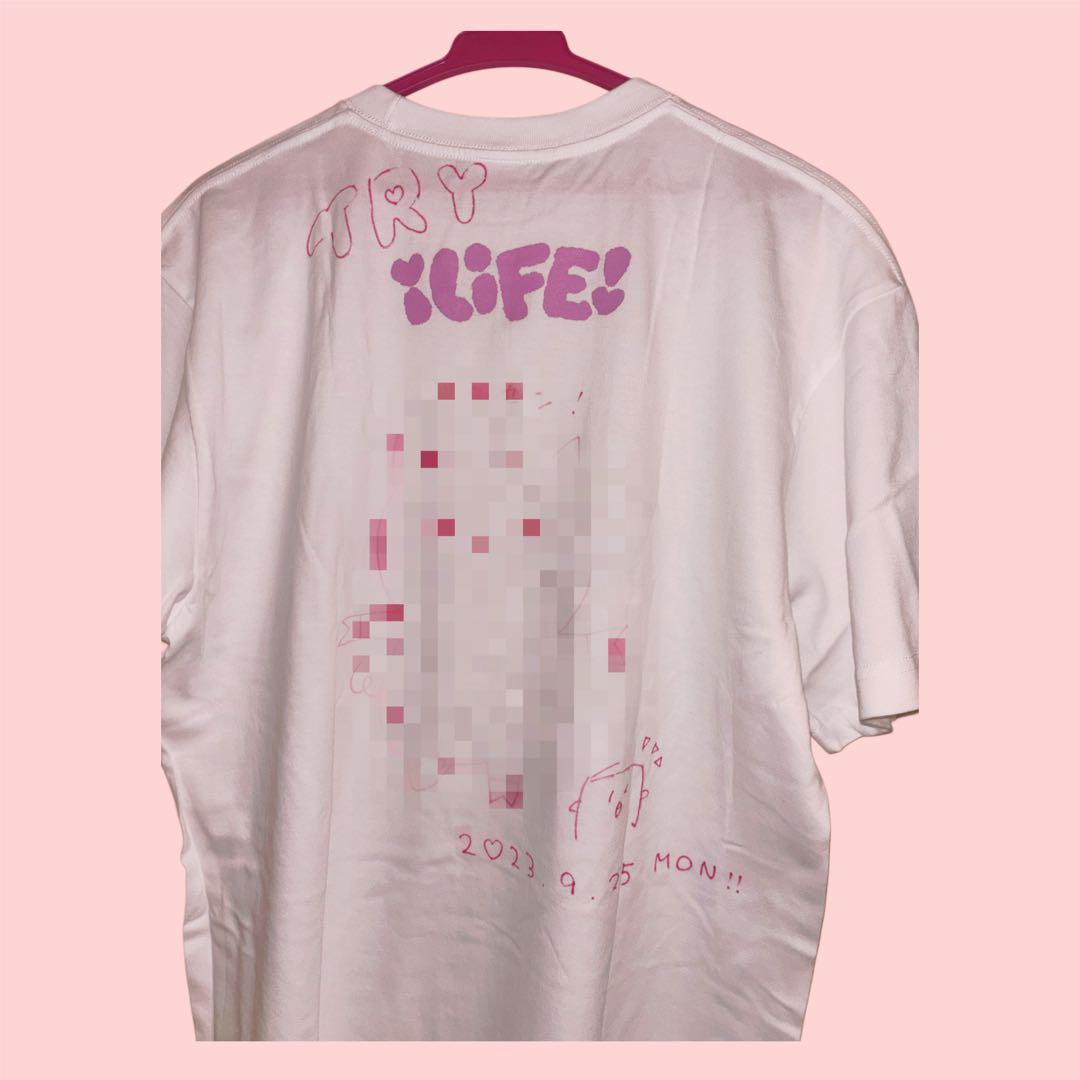 向日えな　サイン入りTシャツ A賞　美品